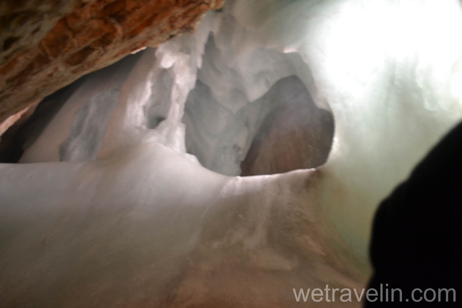 Eisriesenwelt - самая большая ледяная пещера в мире