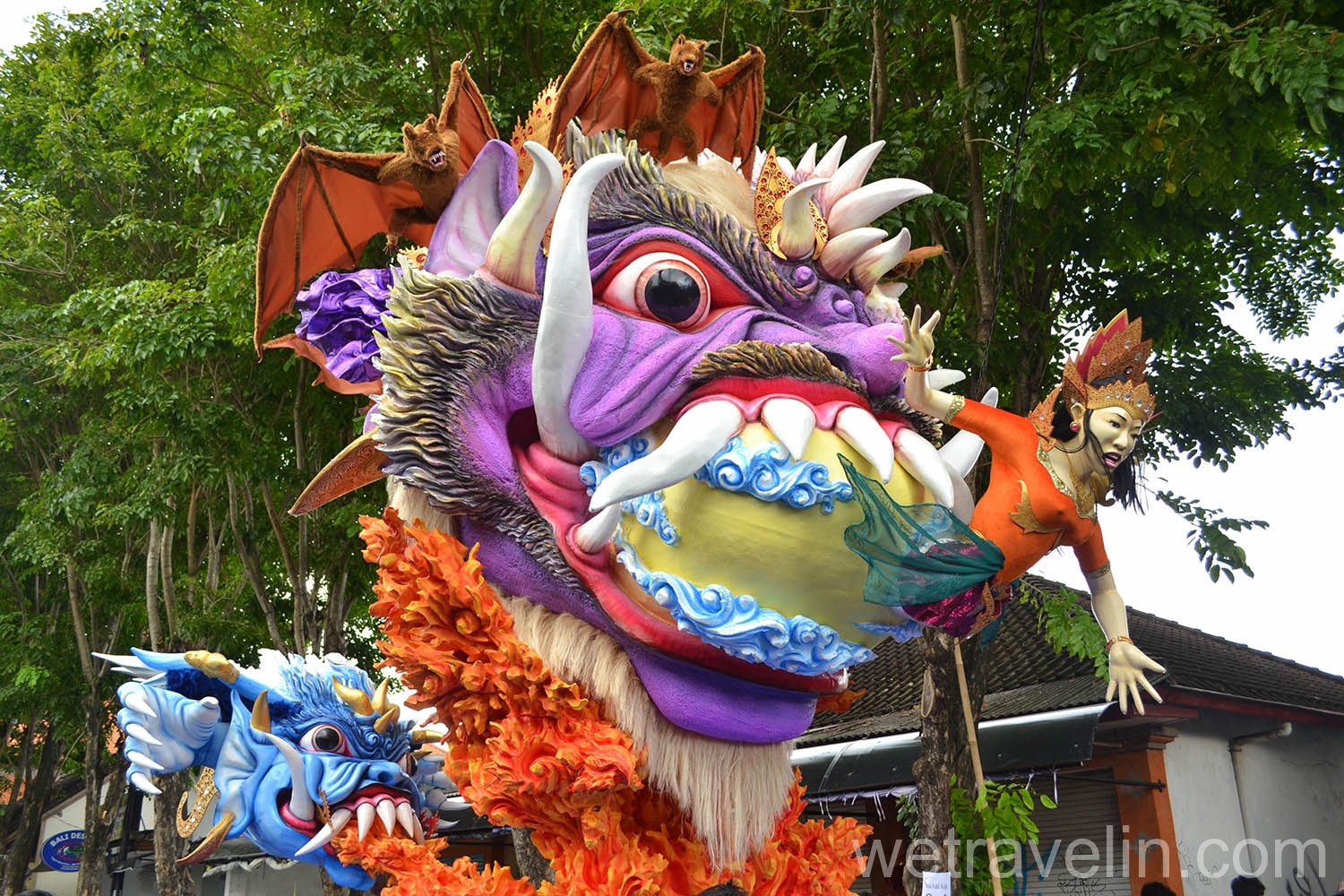 праздник Тавур Кесанга на Бали