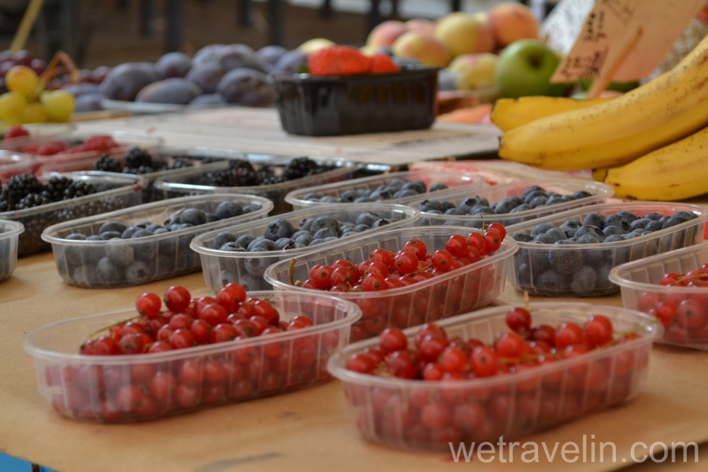 фрукты на базаре в венеции