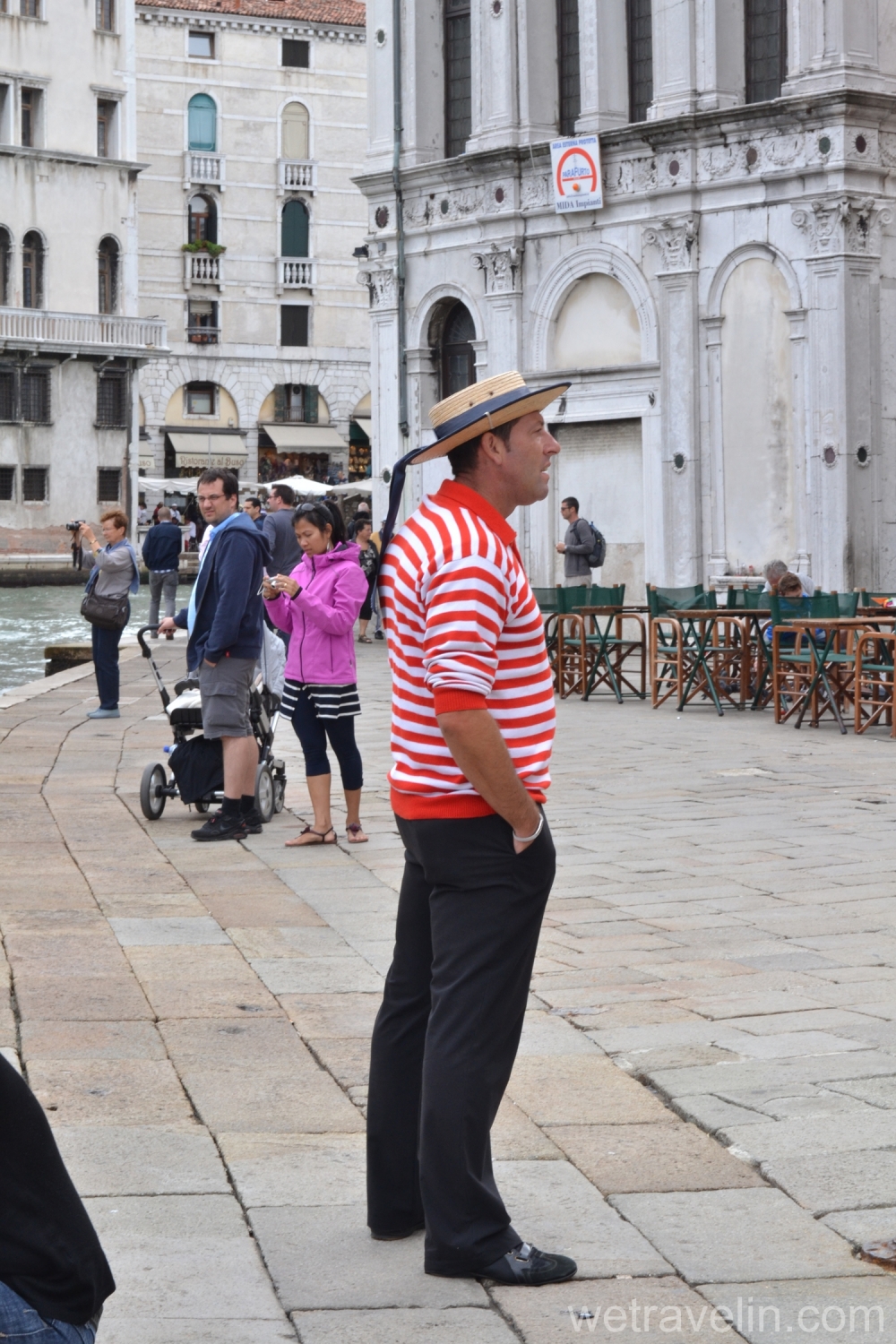 гондольер в Венеции
