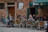 итальянцы в кафе в венеции