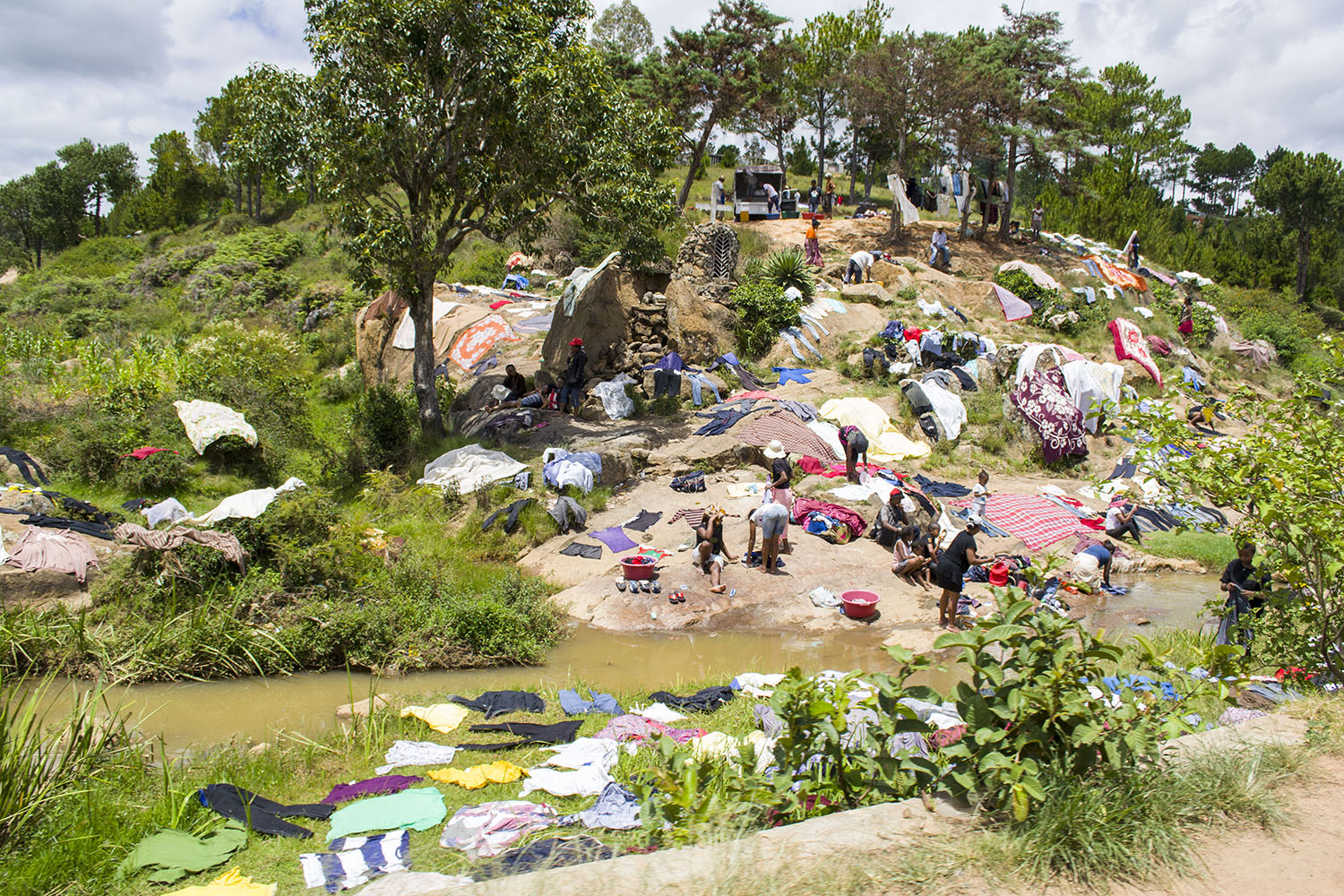 стирка на мадагаскаре