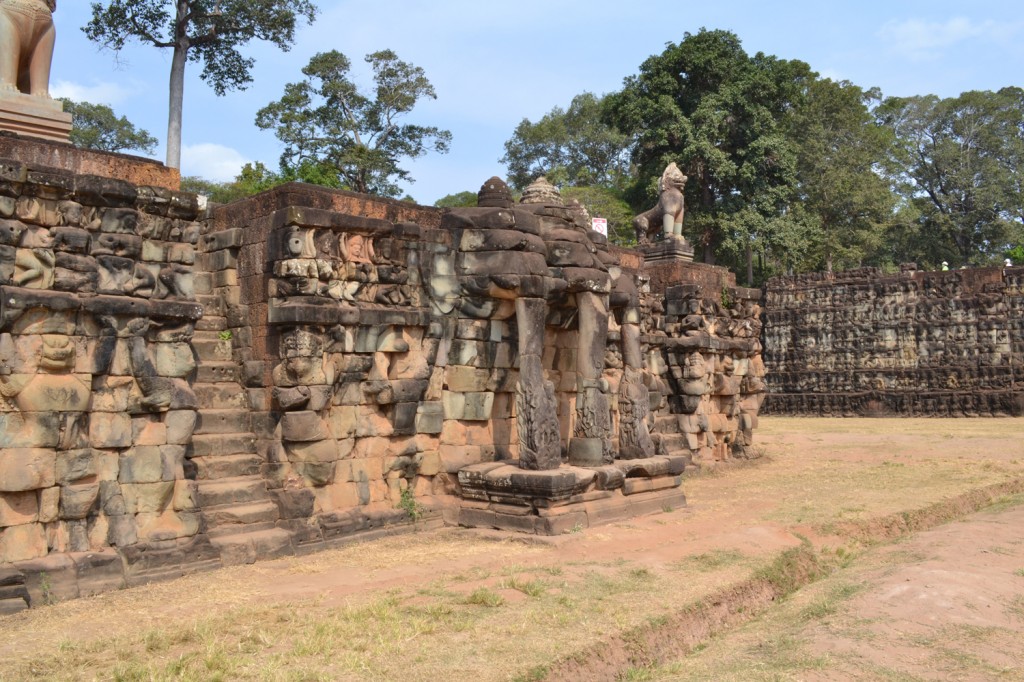 Слоновая терраса Ангкор Том