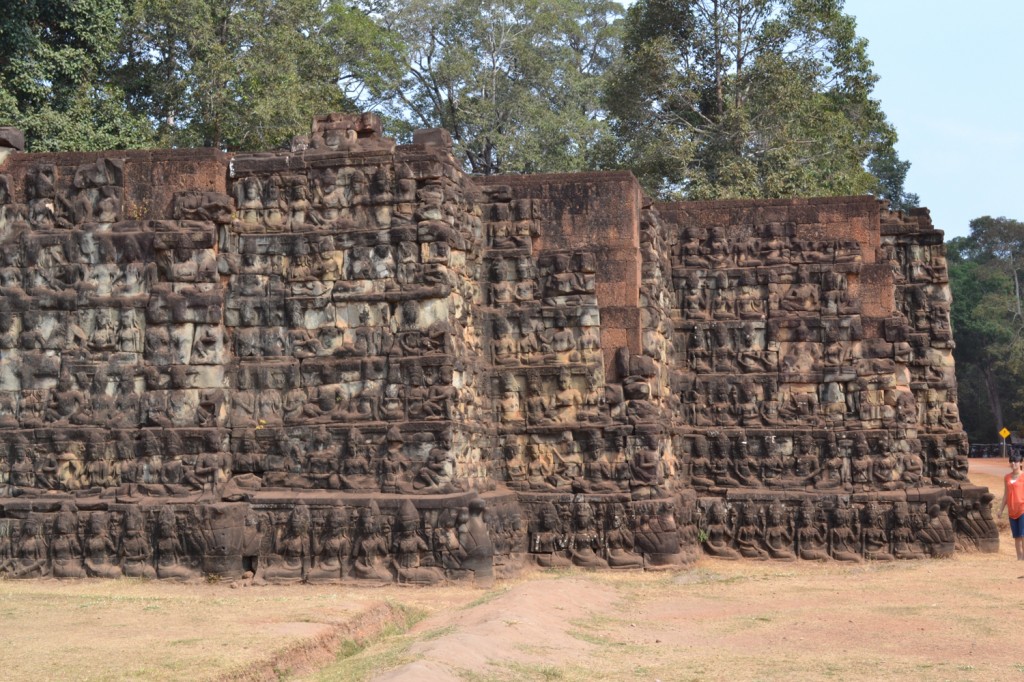 Слоновая стена, Ангкор Том