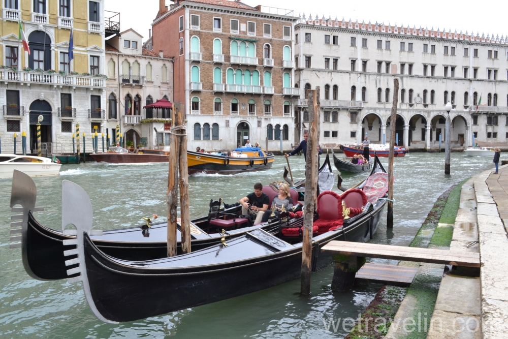 гондолы в венеции